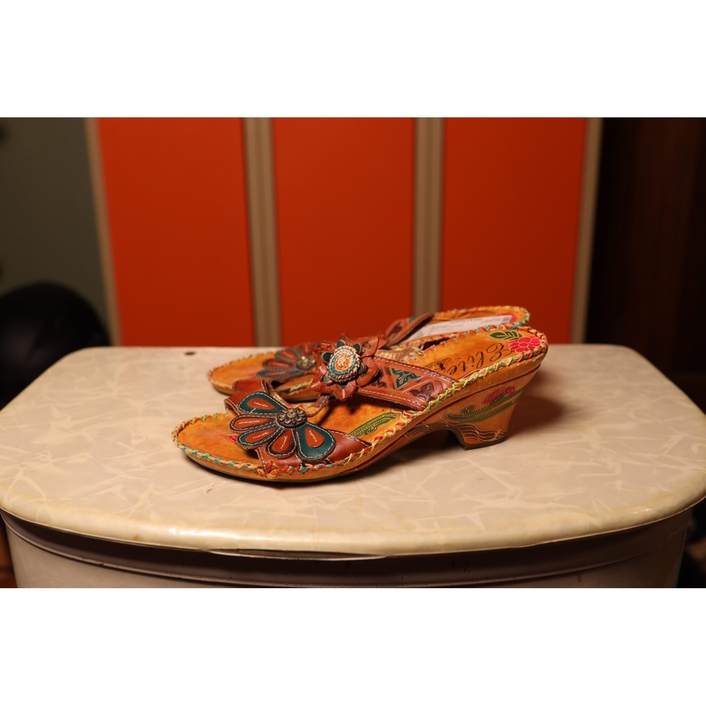 Elite Womens Hand Tooled Leather Floral Wedge Sandals Brown Boho Slides Corkys 9